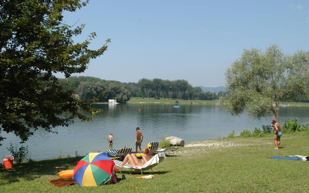 Die Frau soll im FKK-Bereich vergewaltigt worden sein.