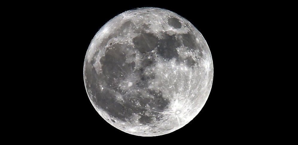Der "Supermond".