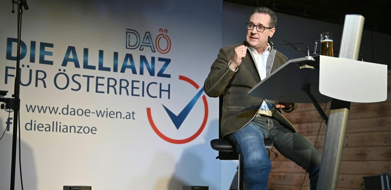 Strache will mit DAÖ in den Wiener Gemeinderat. 