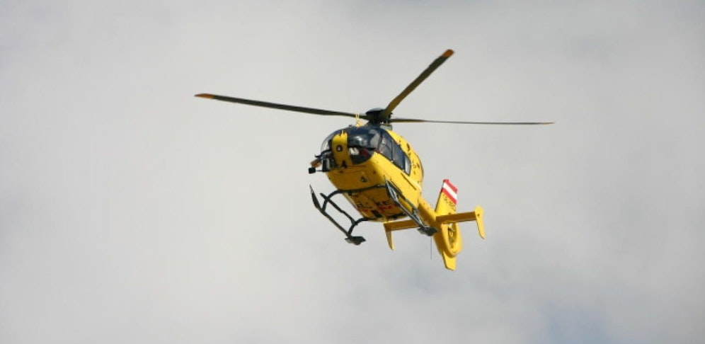 25-Jährige kam ums Leben, Mann (38) schwer verletzt ins Spital geflogen.