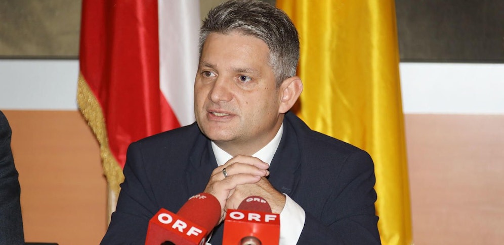 Maurice Androsch verabschiedete sich am Mittwoch in St. Pölten vor versammelter Presse.