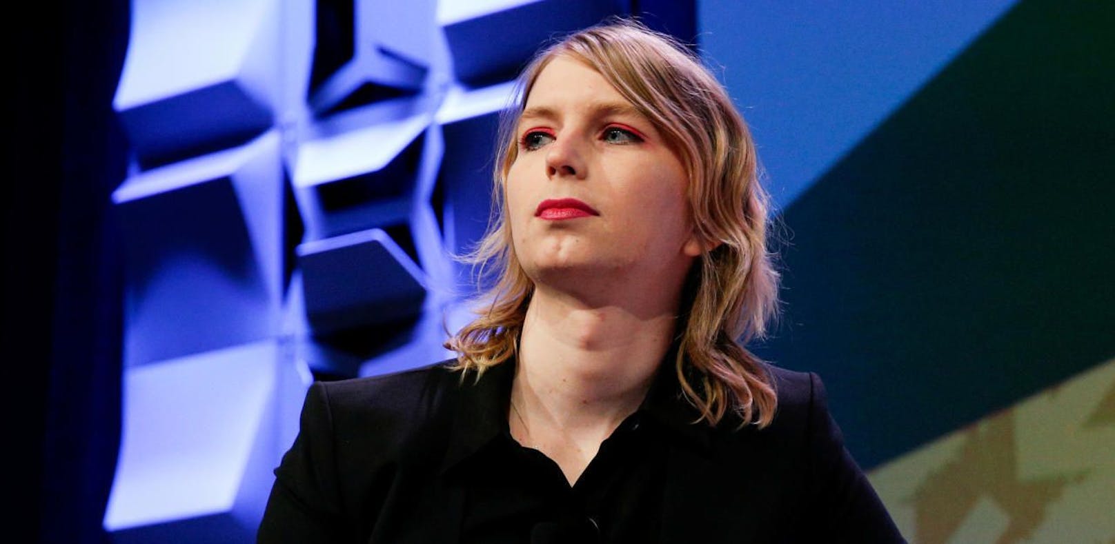 In Freiheit: Chelsea Manning im Jahr 2018 bei einer Podiumsdiskussion.
