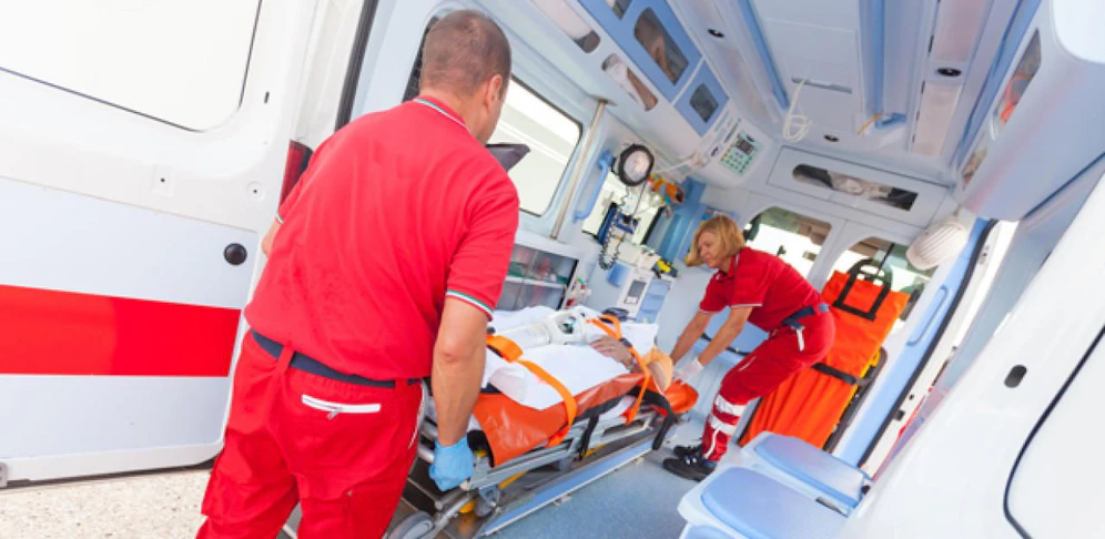 Der 4-Jährige wurde mit der Rettung abtransportiert.