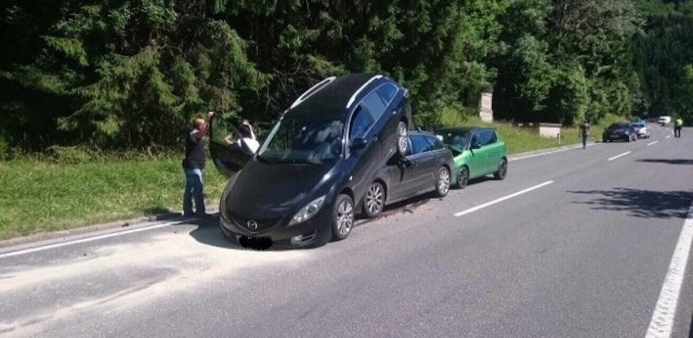 Kurioses Unfallbild in Gaming.