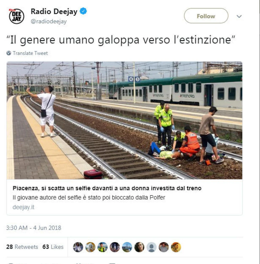 "Die Gattung Mensch galoppiert der Auslöschung entgegen", kommentiert ein Autor des populären Senders Radio Deejay den Vorfall.