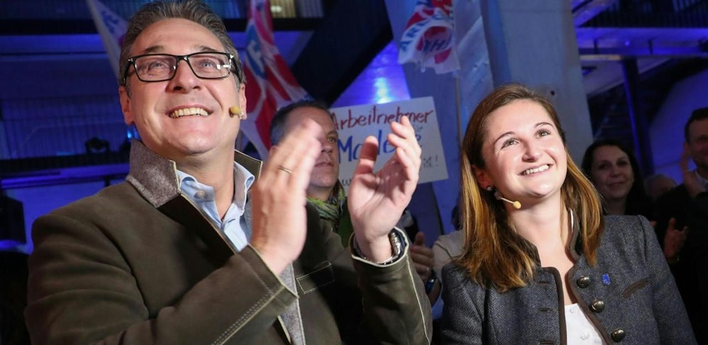 Vizekanzler Heinz-Christian Strache (FPÖ) und FPÖ-Generalsekretärin und Spitzenkandidatin Marlene Svazek anlässlich des Wahlkampfauftaktes der FPÖ Salzburg in Salzburg.