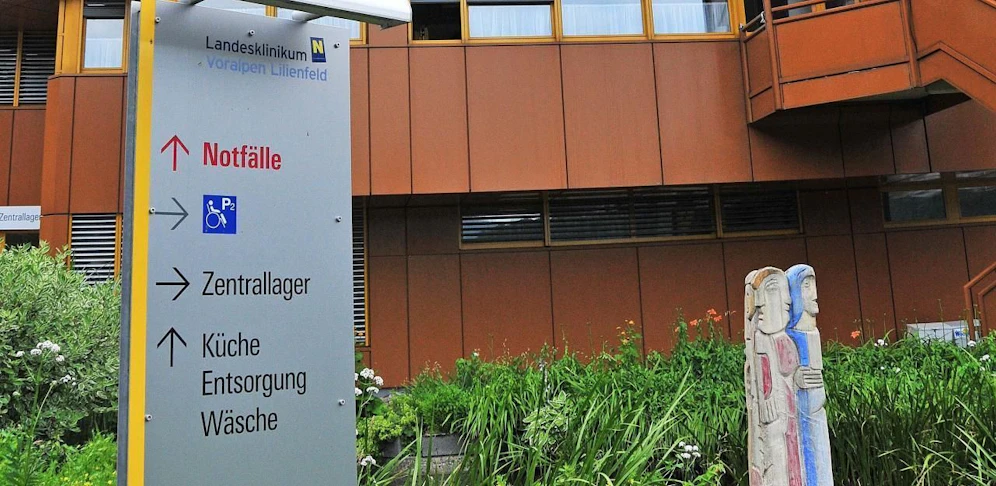 Der Mann erlag im Spital seinen Verletzungen.