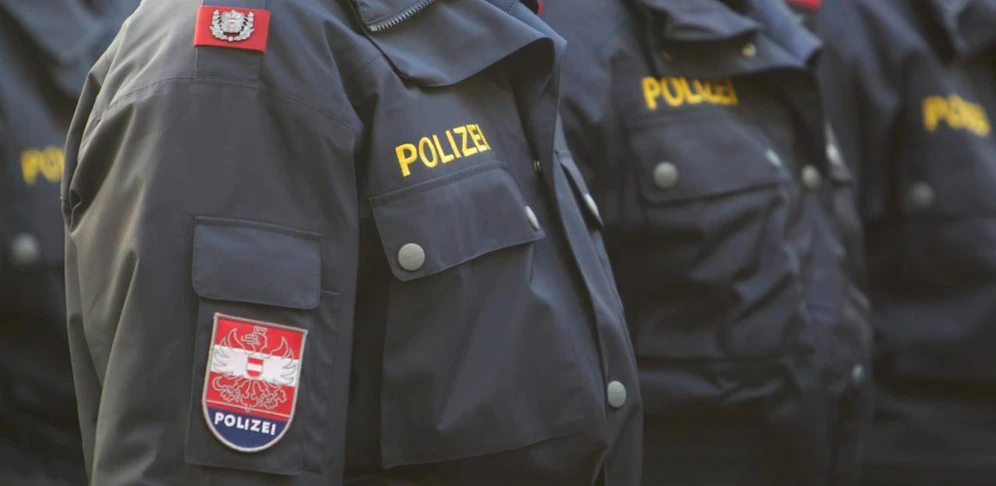 Bereits 16 Polizisten in NÖ sind positiv getestet worden.