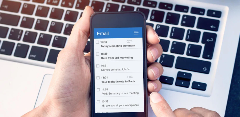 Das "Polizei"-Mail sofort löschen.