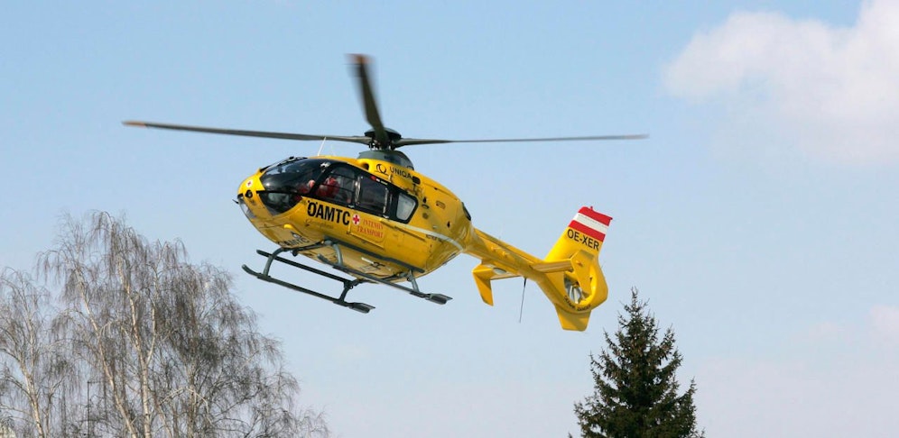 Das Kind musste schwer verletzt ins Krankenhaus geflogen werden. (Archivfoto)