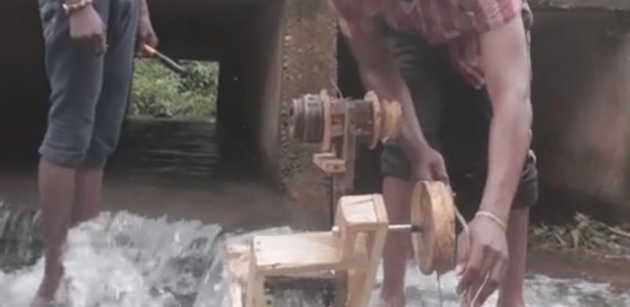 Heute.at - Sein Holz-Kraftwerk versorgt Dorf mit Strom