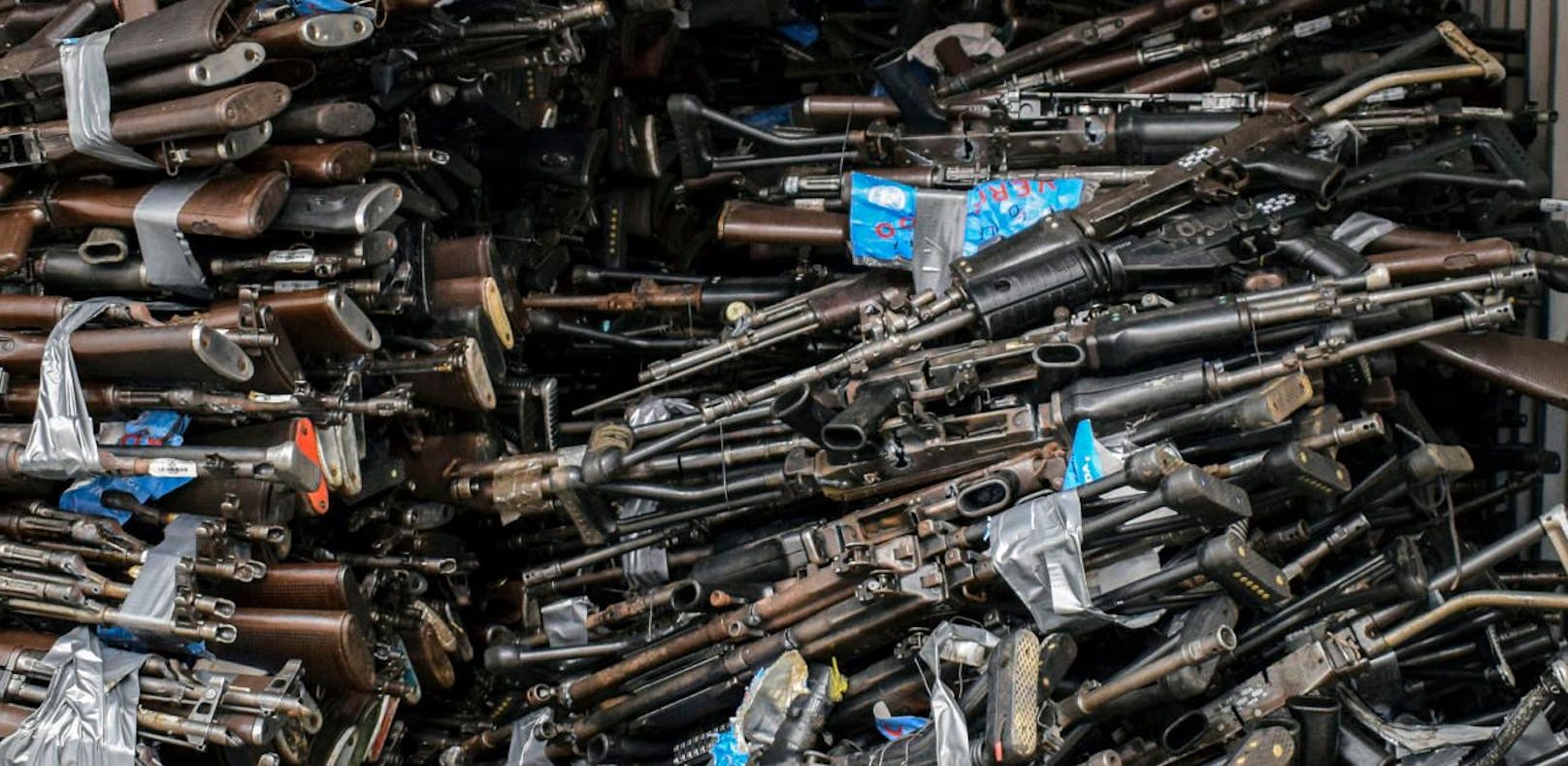 UNO vernichtet 69 Tonnen Waffen in Kolumbien