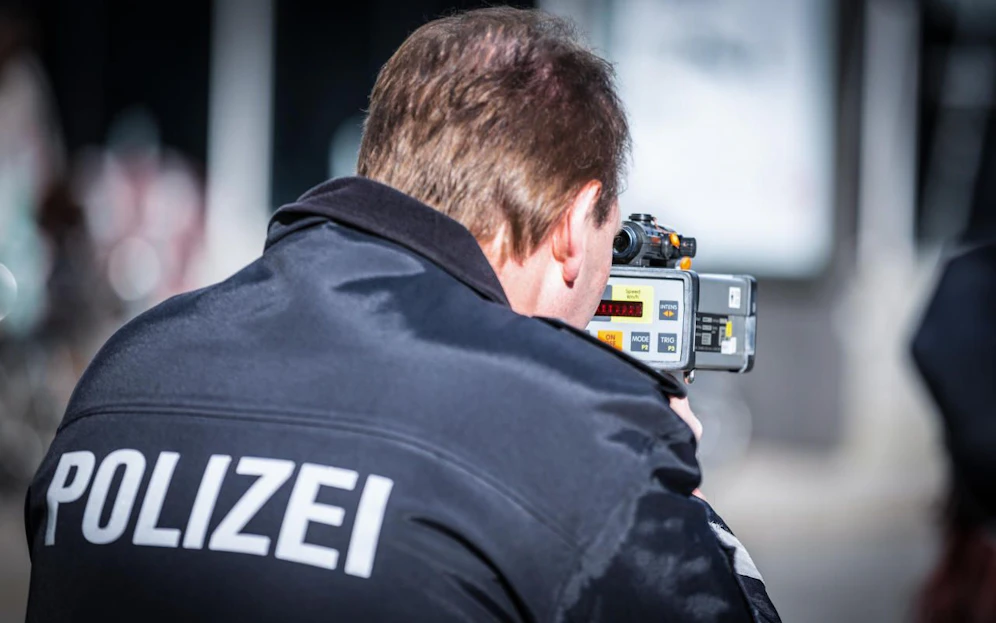 Die Polizei blitzte den Raser mit 171 km/h.