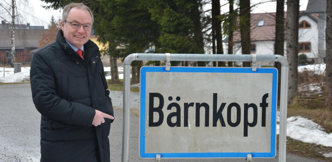 Heute.at - Pernkopf für Wahlkampf zu Besuch in Bärnkopf