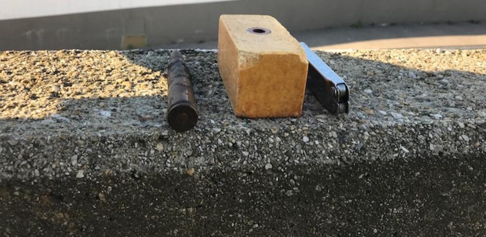 Polizisten stellten 400 Gramm TNT-Sprengstoff sicher