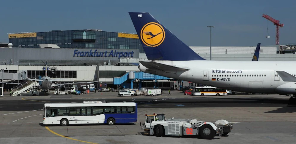 In Frankfurt am Main wird am Dienstag gestreikt. (Archivbild)