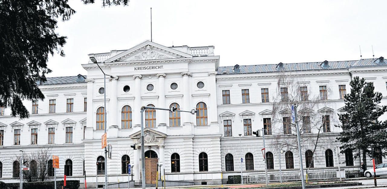 Heute.at - Vier junge Männer und eine 17-Jährige als Seriendiebe