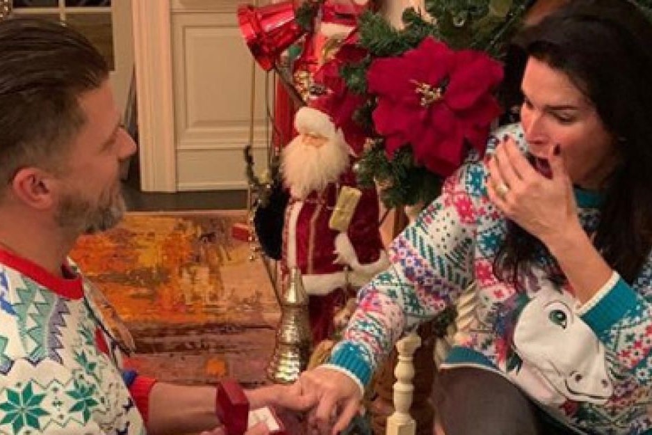 Rizzoli Isles Star Angie Harmon Hat Sich Verlobt Szene Heute At