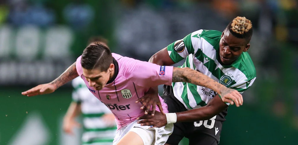 Dominik Frieser (LASK) gegen Idrissa Doumbia (Sporting).