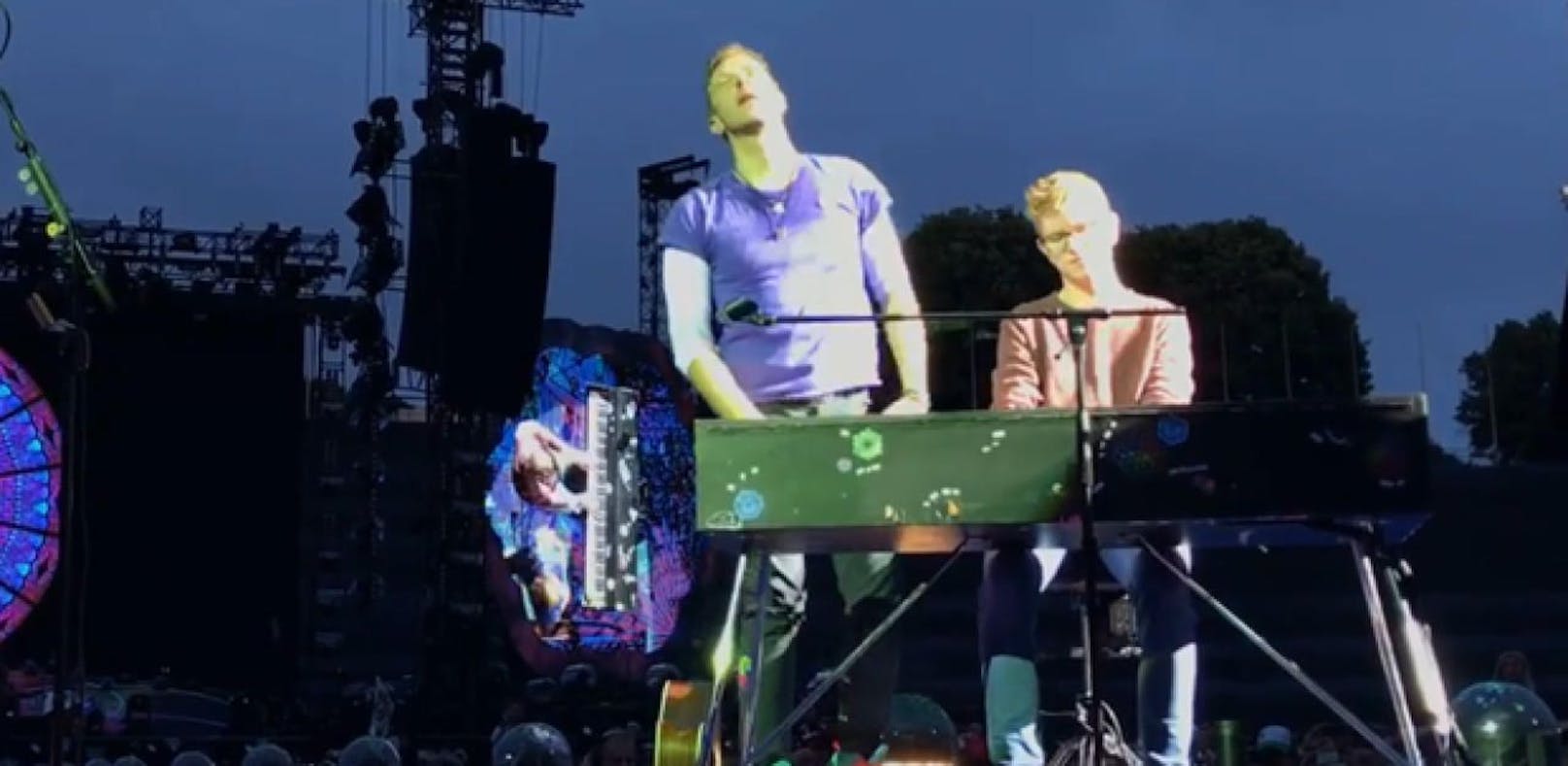 Bub spielte vor 70.000 Fans mit Coldplay