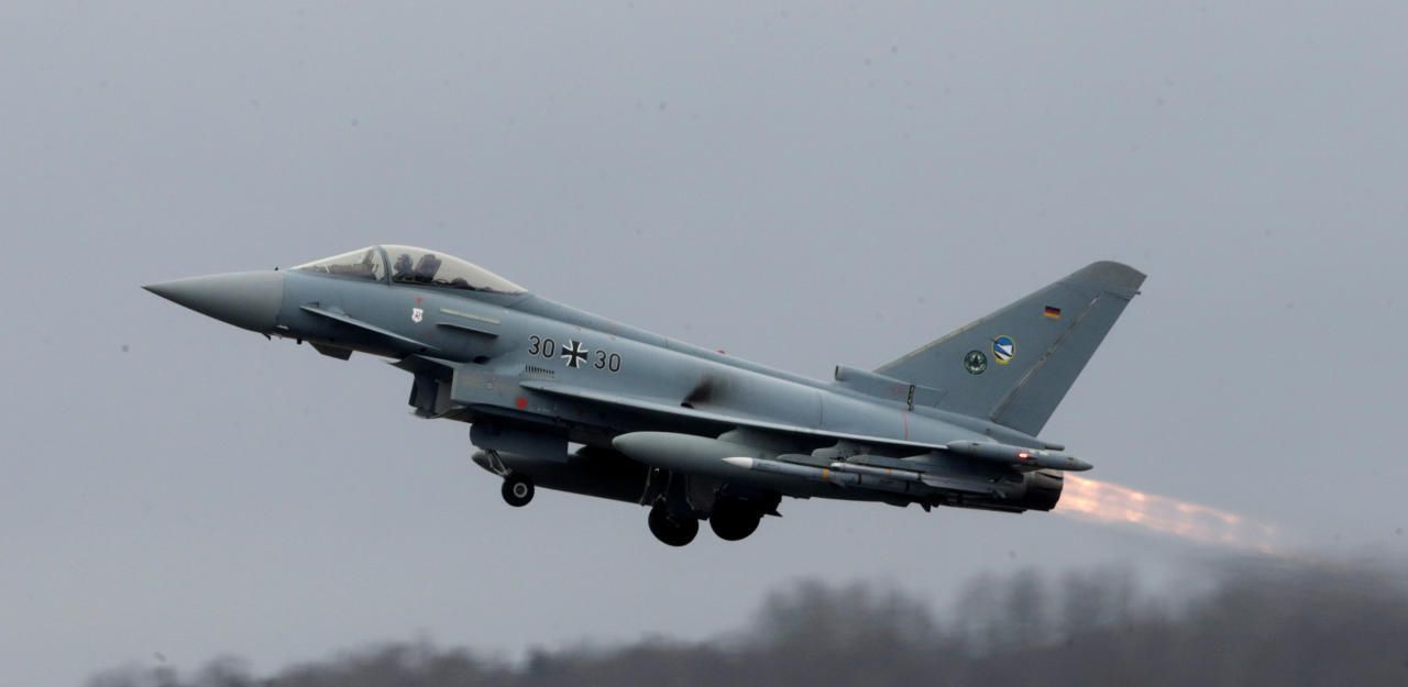 Heute.at - Eurofighter üben wegen Lawinen jetzt woanders