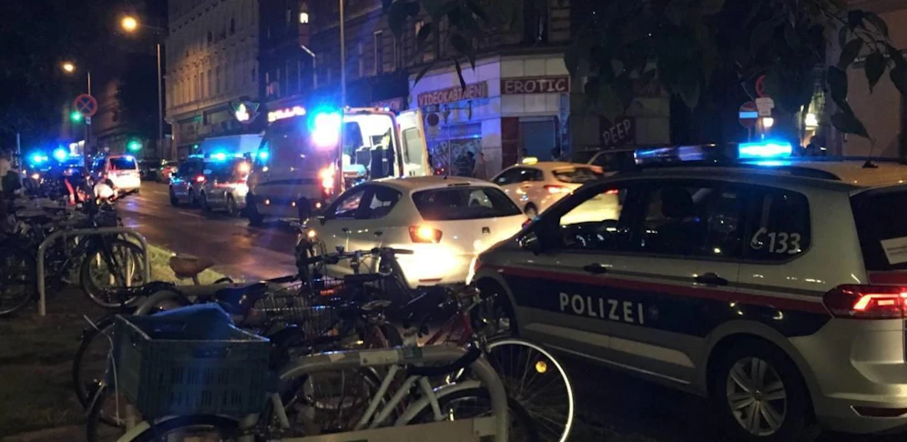Polizeieinsatz in einem Lokal am Lerchenfelder Gürtel