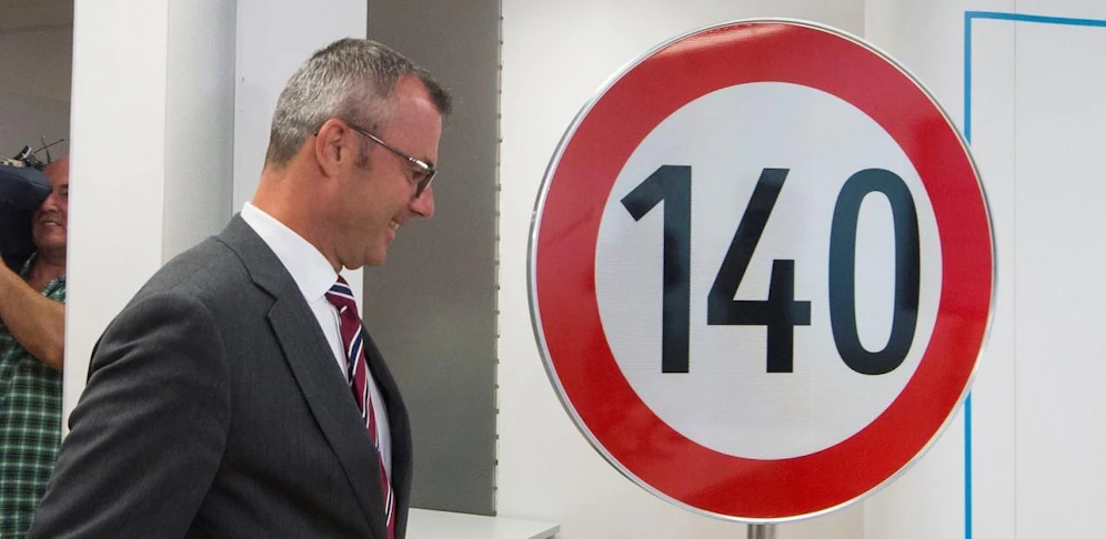 Tempo 140 wurde von Infrastrukturminister Norbert Hofer (FPÖ) eingeführt.