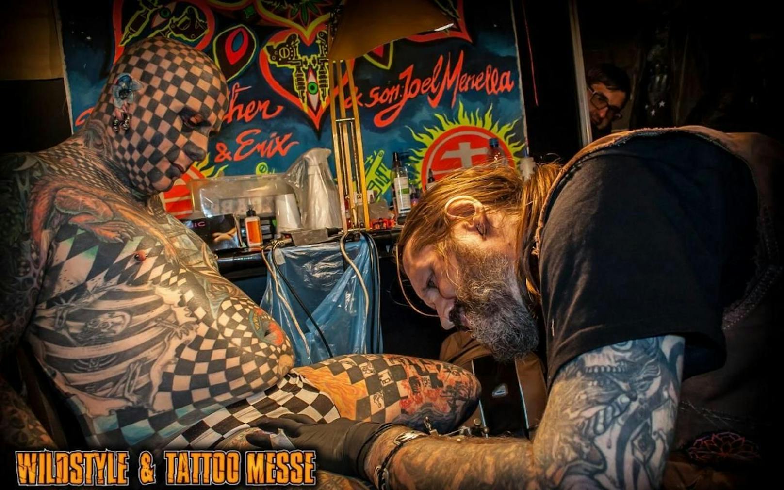 Am Wochenende ist die Tattoo-Messe wieder in Linz zu Gast.