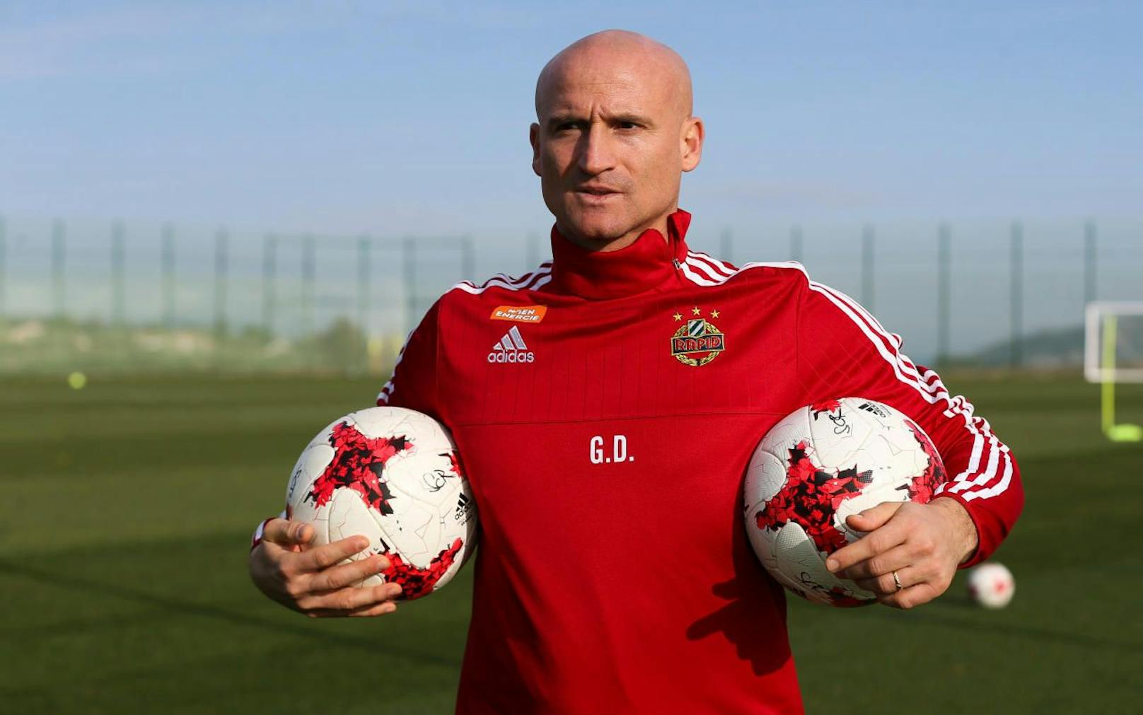 Goran Djuricin leitet vorerst bis Saisonende das Rapid-Training.