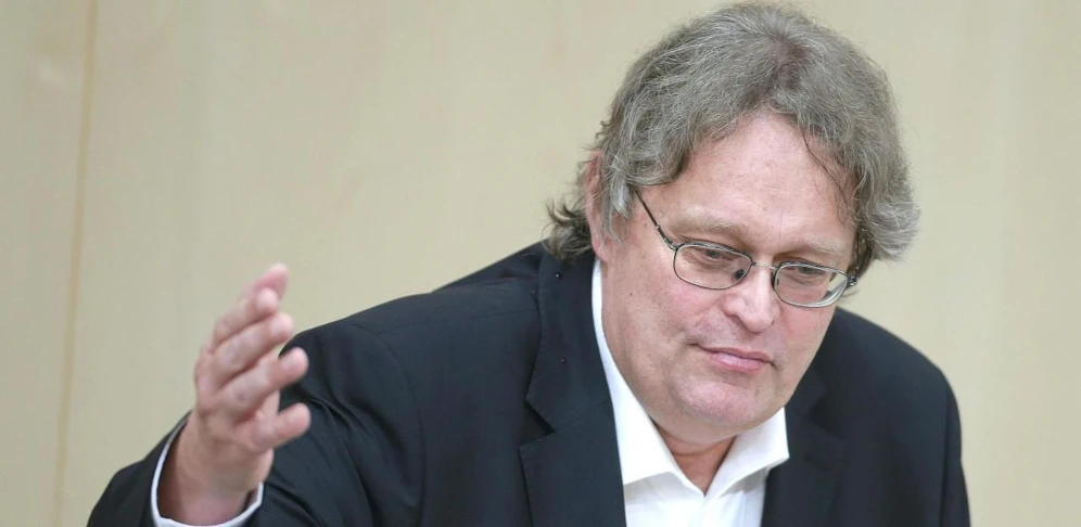Der Klubchef der Liste Pilz, Peter Kolba, will eine Liberalisierung von Cannabis in Österreich.