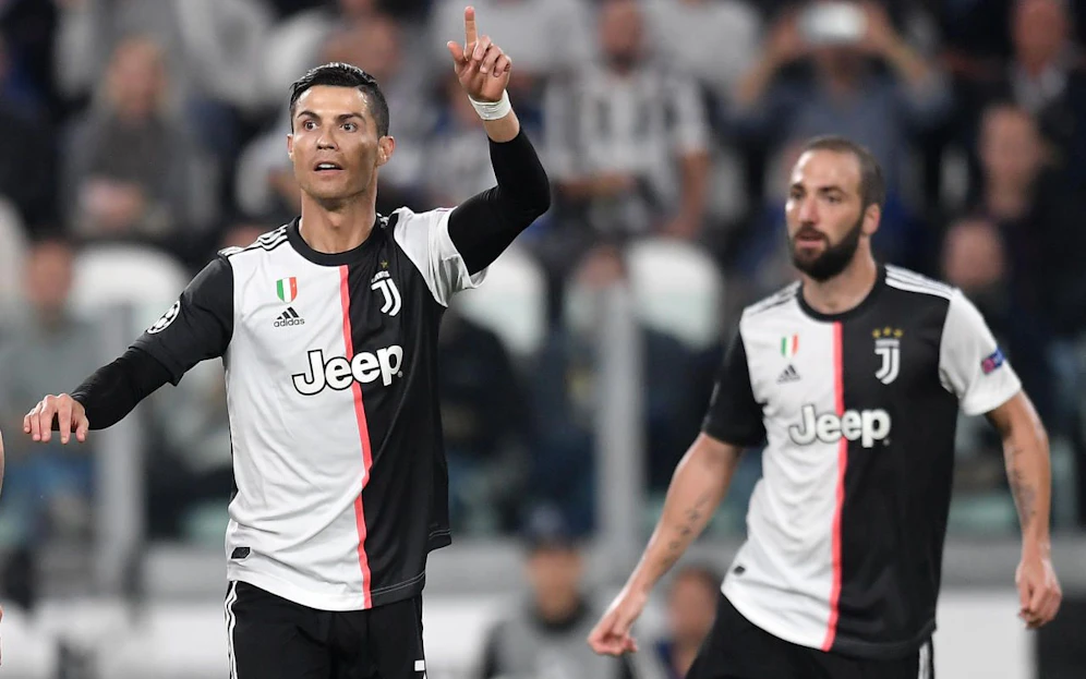 Cristiano Ronaldo bejubelt seinen Treffer. 