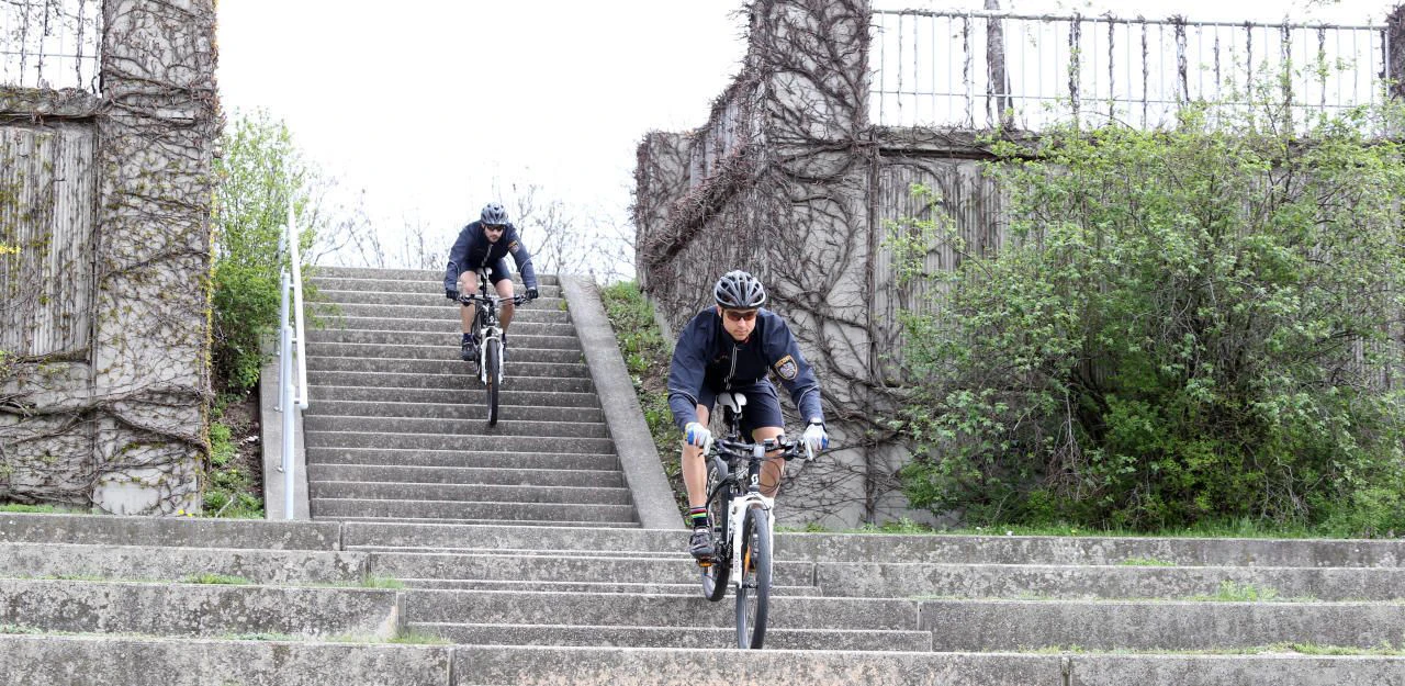 Heute.at - Mehr Fahrradpolizisten für Wiens Grünanlagen