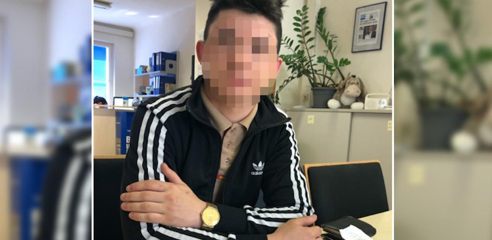 Das Dienstverhältnis mit Max wurde vorzeitig beendet.