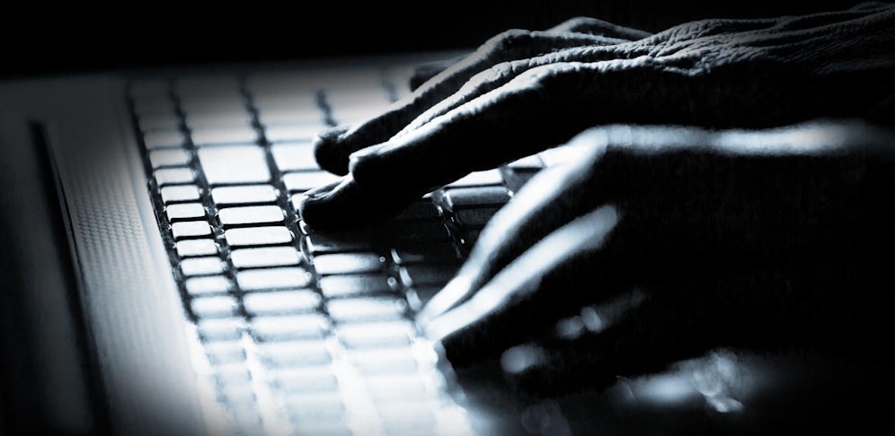 Betrüger schickten eine gefälschte E-Mail, die angeblich vom Finanzamt kam.