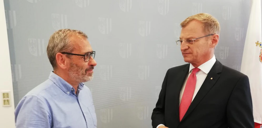 LH Thomas Stelzer im Interview mit "Heute"-Redakteur Gerald Schwab.