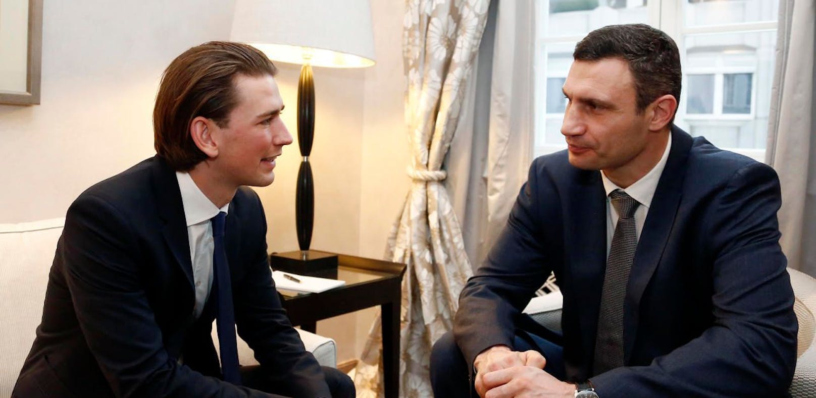 Sebastian Kurz (l.) und Vitali Klitschko trafen sich bereits am Rande der Münchner Sicherheitskonferenz 2014.