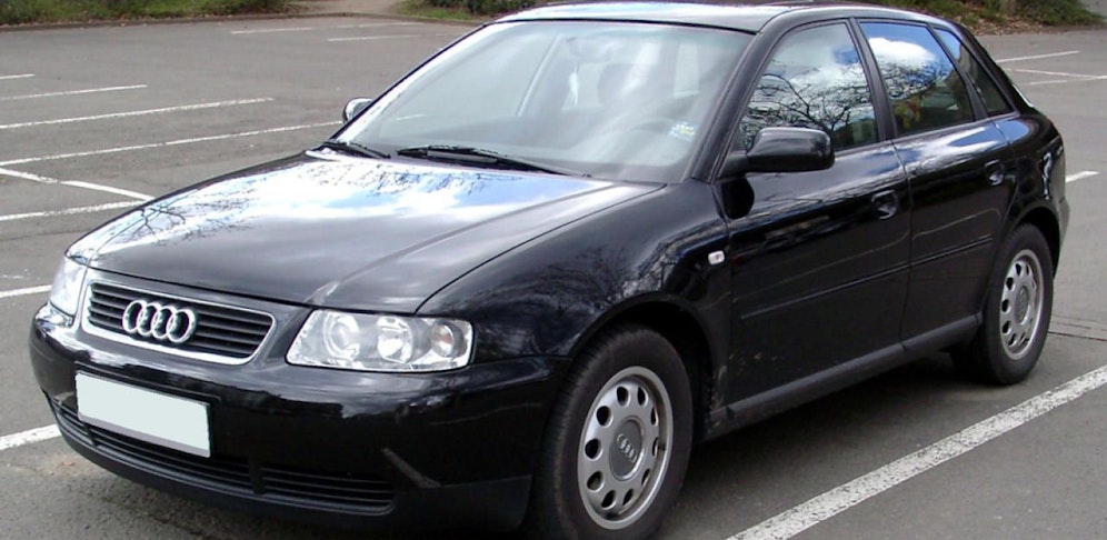 Der Audi A3 (Symbolfoto) hatte nach dem Unfall einen Totalschaden.