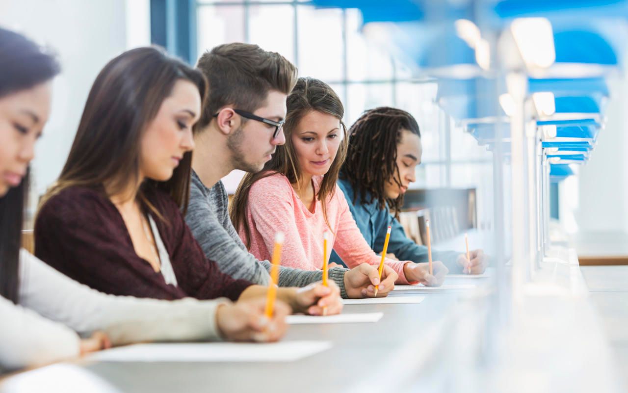 Bis zu 1.000 junge Wiener Jugendlichen soll durch die neue Initiative eine Ausbildung ermöglicht werden. (Symbolbild)