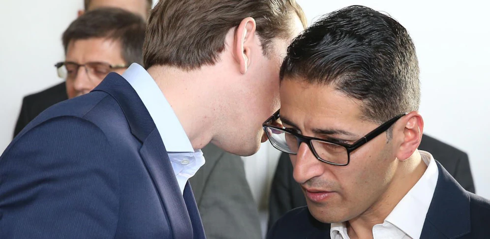Integrationsminister Sebastian Kurz (l./ÖVP) und Integrationsbotschafter Efgani Dönmez.