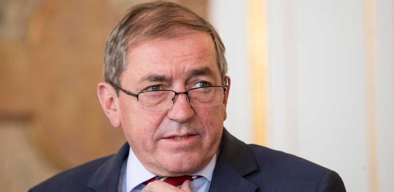 Heute.at - Fußfessel für Salzburgs Ex-Bürgermeister Schaden?