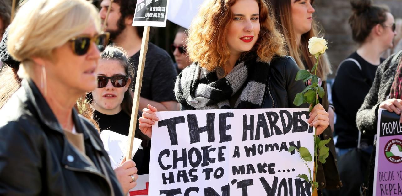 Heute.at - Irland stimmt heute über Abtreibungen an