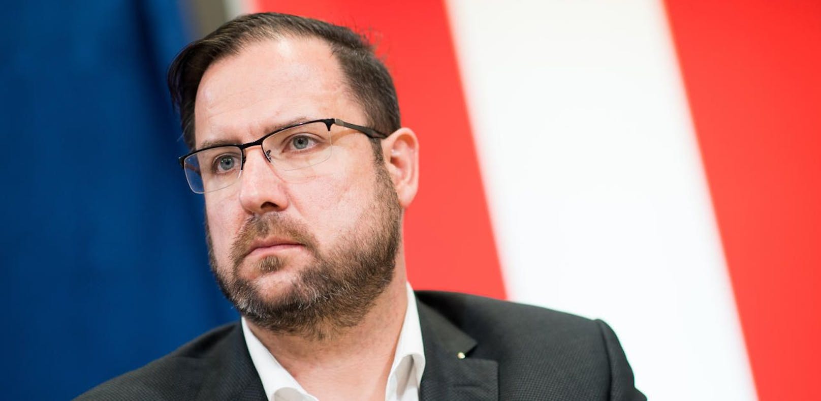 FPÖ-Generalsekretär Christian Hafenecker spricht von "Scheineinladungen"