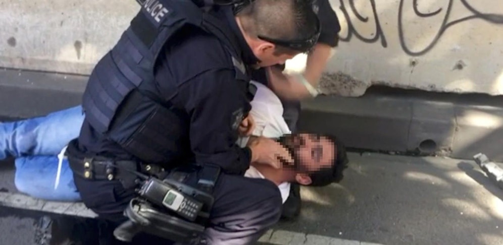 Der Verdächtige wurde nach der Messer-Attacke festgenommen.