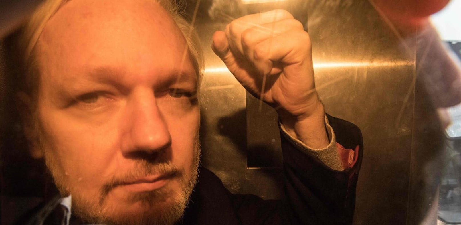 Schweden beantragt Haftbefehl gegen Assange