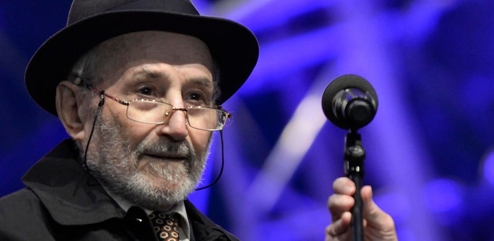 Einer der letzten Holocaust-Überlebenden, Aba Lewit. Hier beim "Fest der Freude" zum Jahrestag des Ende des Zweiten Weltkriegs im Jahr 2014 am Wiener Heldenplatz (Archivbild).