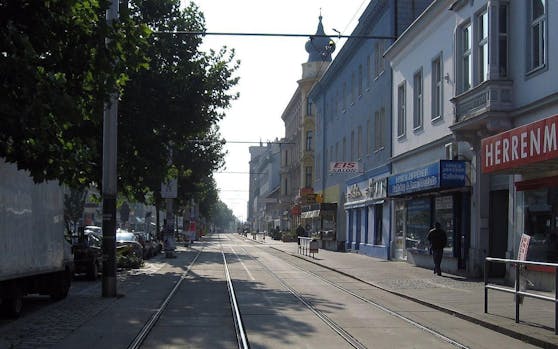 Die Simmeringer Hauptstraße in Wien.
