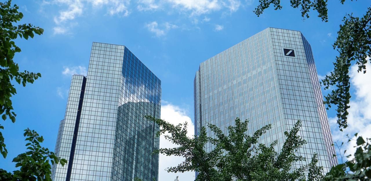 Heute.at - Deutsche Bank streicht 18.000 Arbeitsplätze