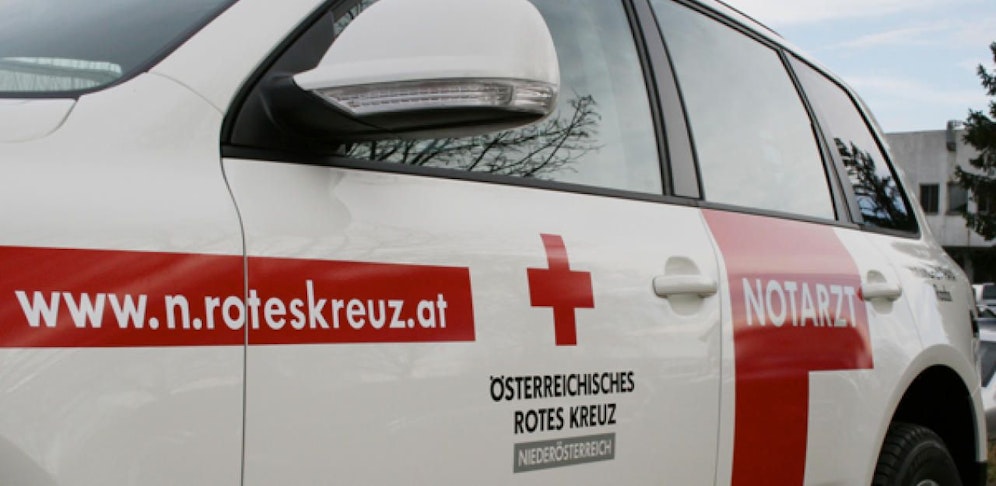 Der Schüler wurde vom Notarzt erstversorgt und ins Krankenhaus gebracht.