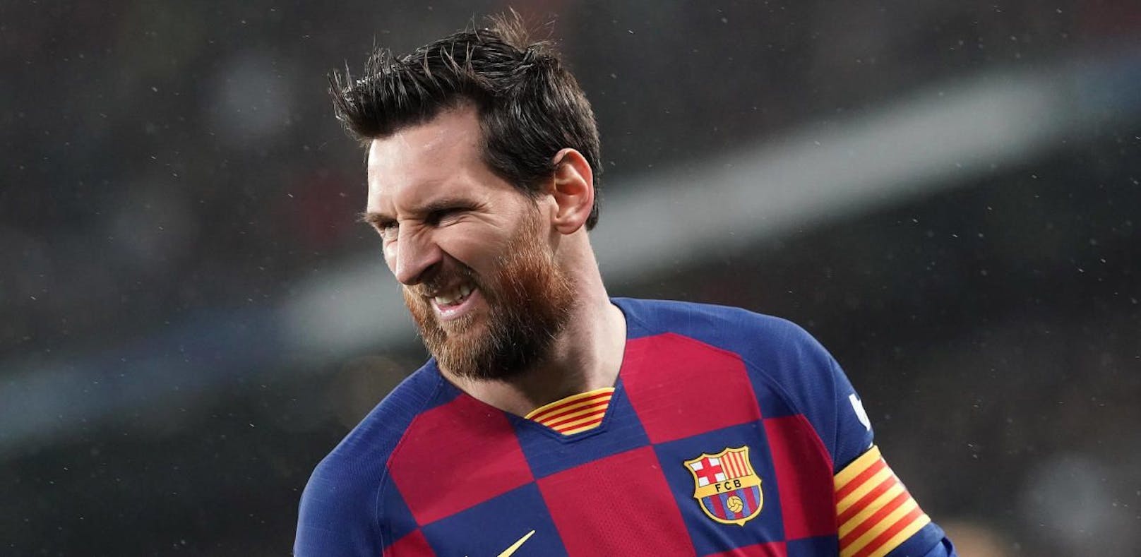 Lionel Messi muss bei der Schlammschlacht rund um seinen Klub-Boss zusehen.