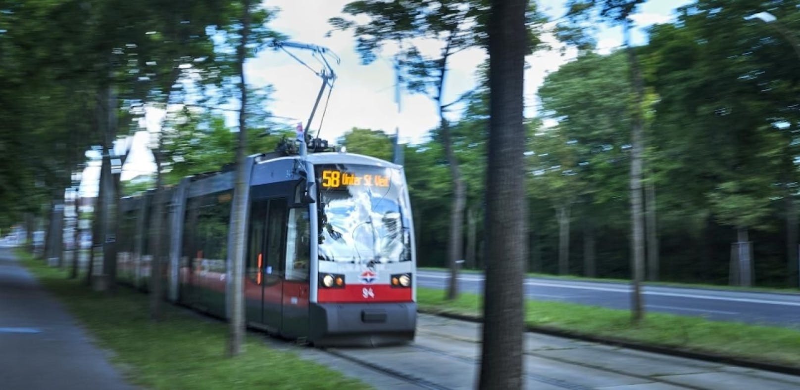 Straßenbahn der Linie 58